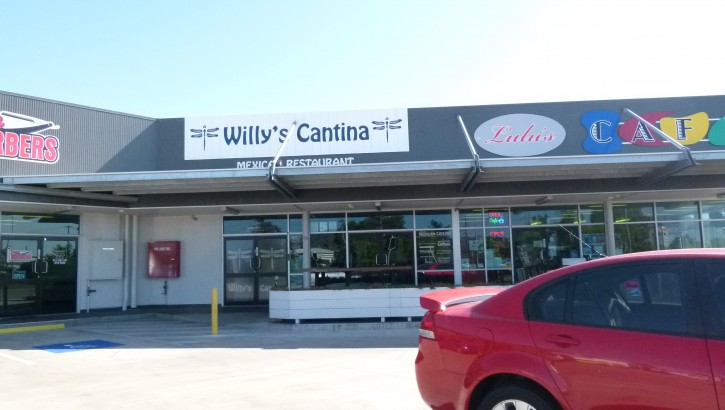 1 Willys Cantina