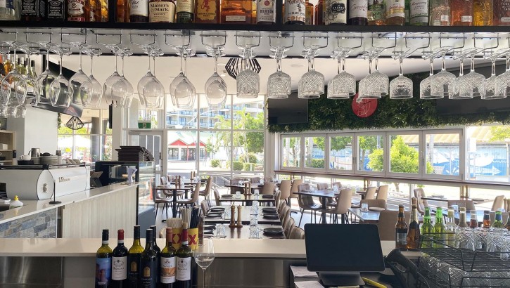 townsville-pizzeria-bar-grill-3