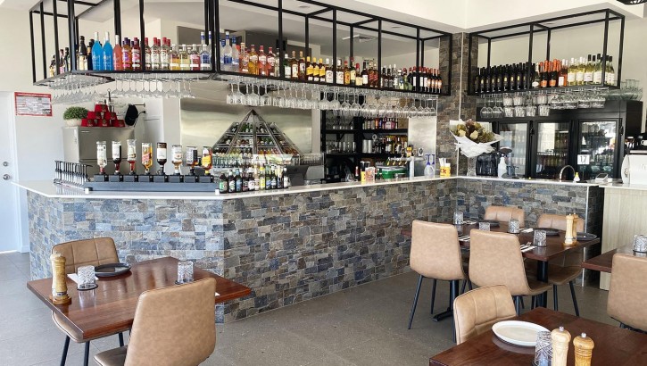 townsville-pizzeria-bar-grill-4