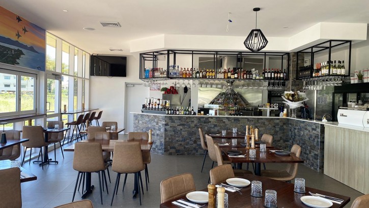 townsville-pizzeria-bar-grill-7