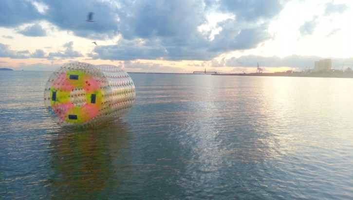 3. Tville Zorb Balls